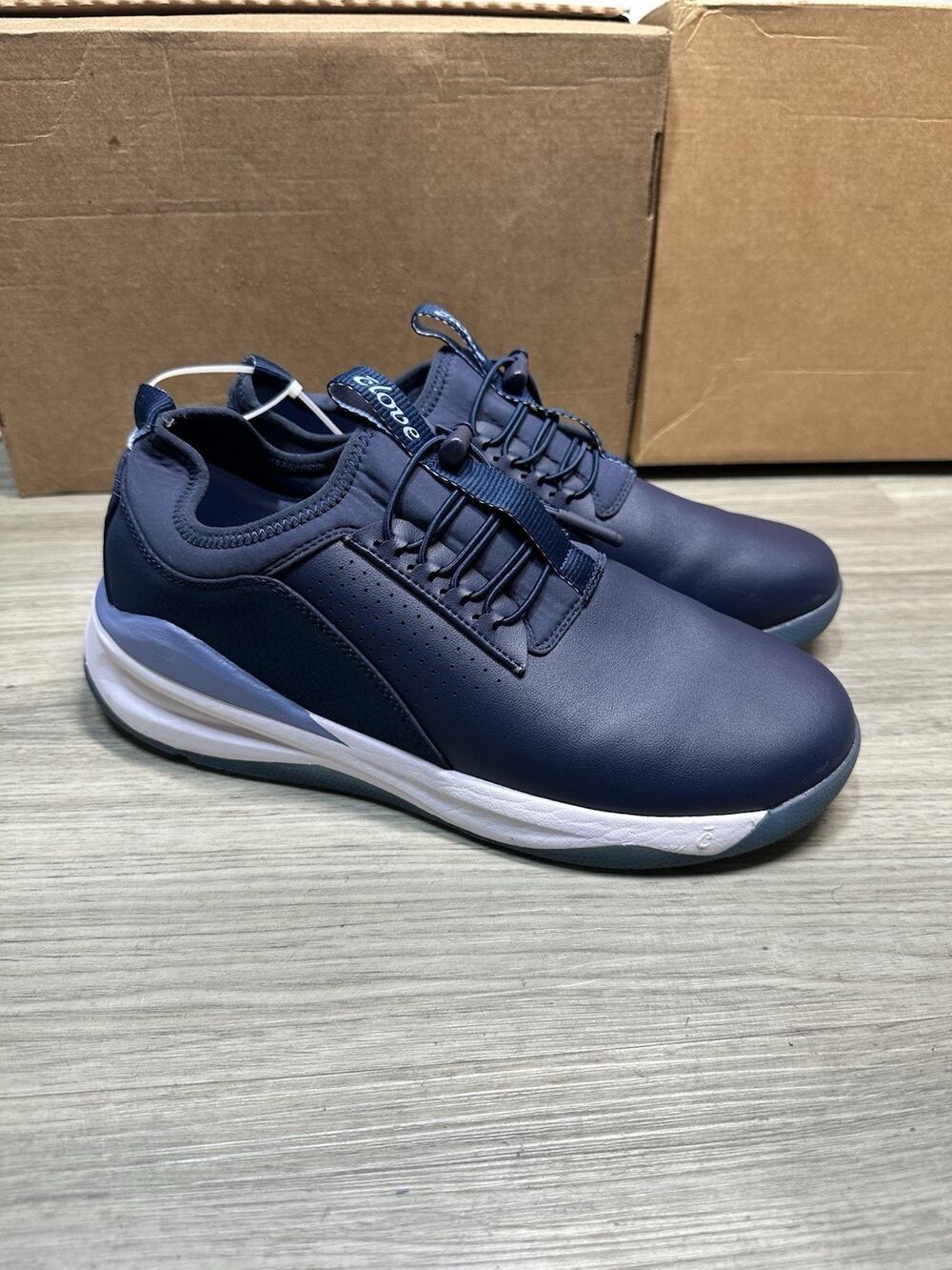 Clove Classic Navy Arctic Pop Nursing Shoes Women’s 9.5 Men’s 8 Slip Resistant